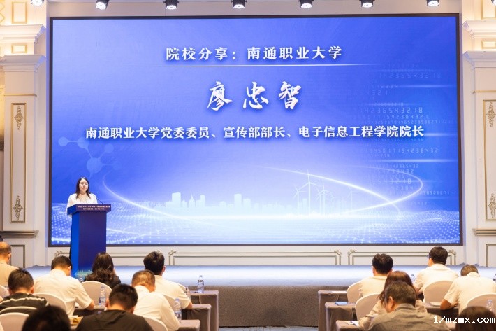 HU_D6443_副本.jpg