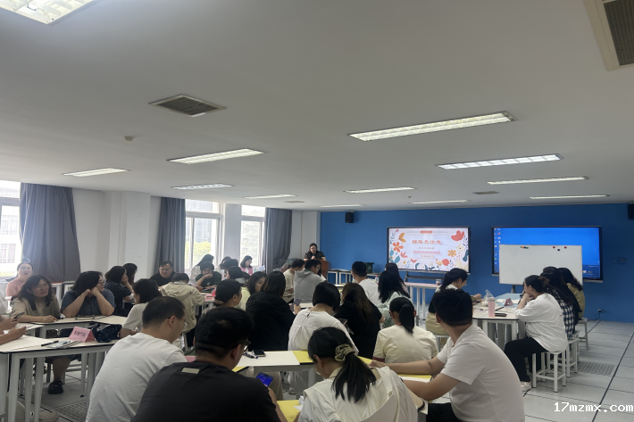 我校举办 “学生干部培养” 主题辅导员沙龙